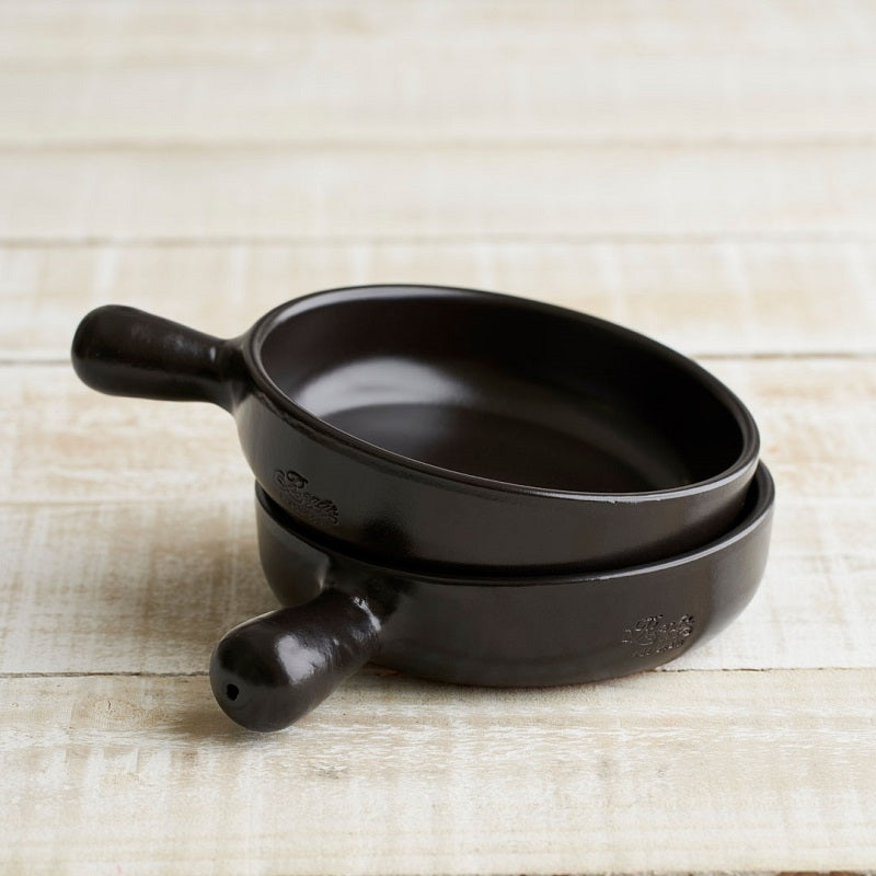 Regas Spanish Black dish with handle